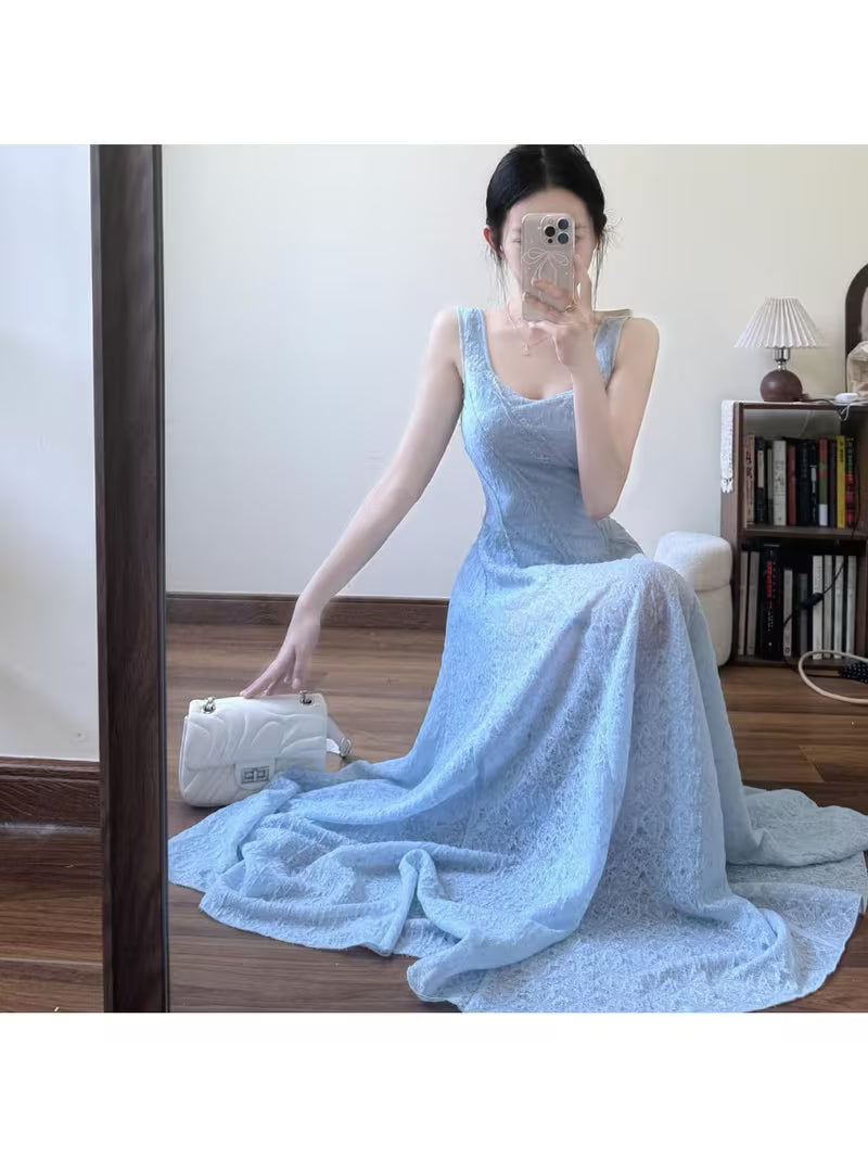 Square Neck Gentle Style Camisole Dress for Women, Summer Seaside Vacation, And Elegant, Suitable for Petite Figures, Mid-Length Dress