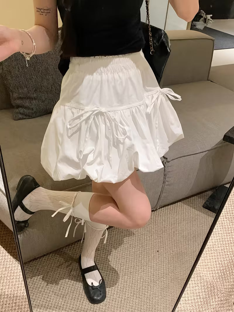 In-stock Designer Bow-Tie Strap Bud Pleat Fluffy Cake Skirt, Summer Korean-Style Ballet-Inspired Elastic Waist Loose-Fit Versatile Anti-See-Through White Lantern Skort