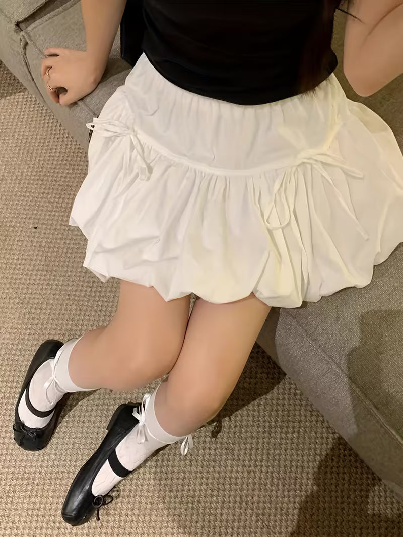 In-stock Designer Bow-Tie Strap Bud Pleat Fluffy Cake Skirt, Summer Korean-Style Ballet-Inspired Elastic Waist Loose-Fit Versatile Anti-See-Through White Lantern Skort